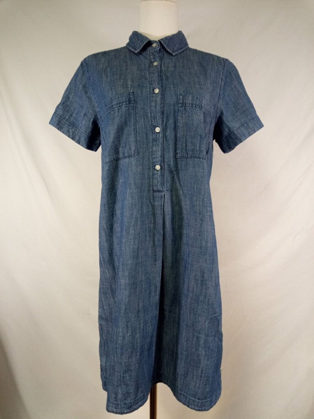 Old Navy Women's Light Blue Chambray Denim Dress Sz. S